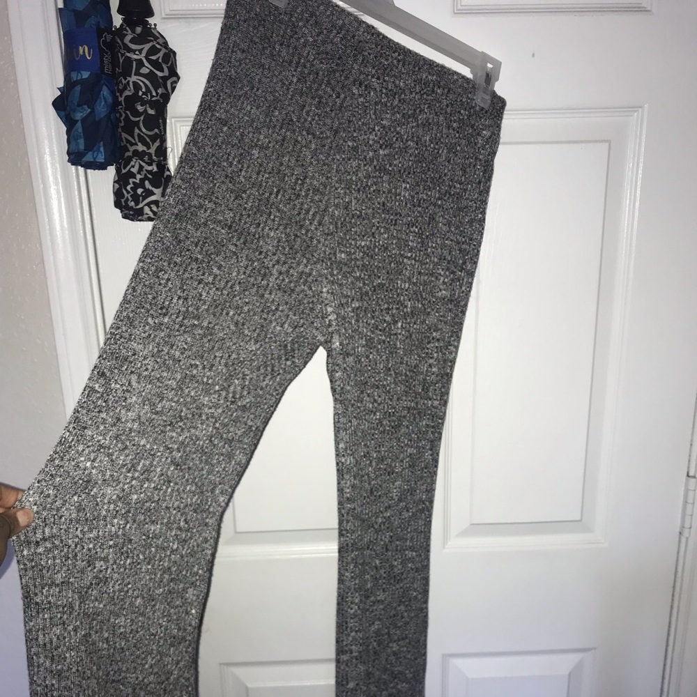 Forever 21 stretchy “booty” pants